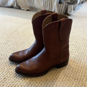 Tecovas cowhide boots size 8- like new